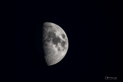 Луна через телескоп